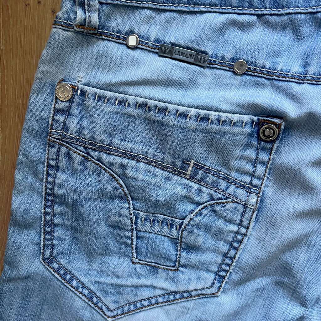 Armani Jeans 33/34 - M/L