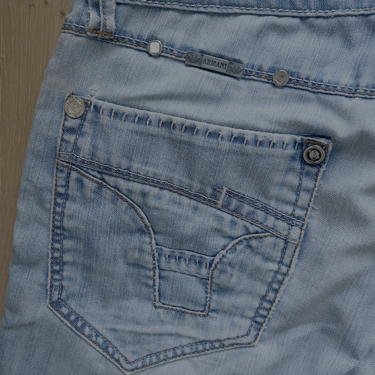 Armani Jeans 33/34 - M/L