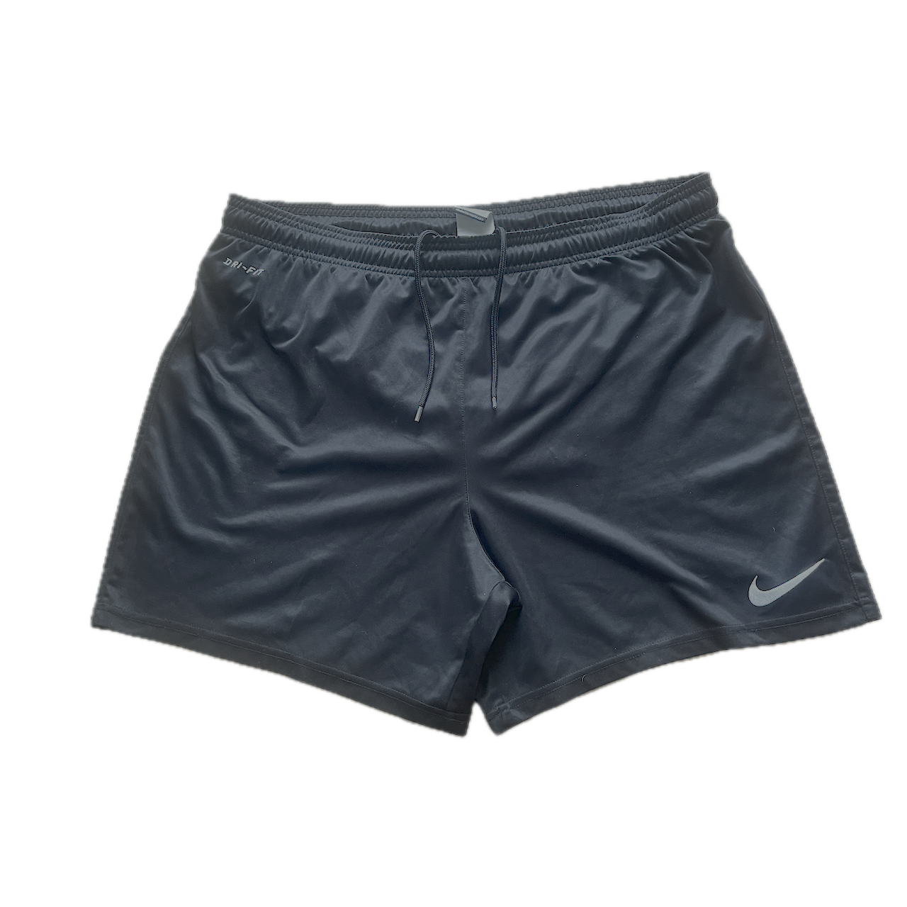 Nike kurze Trainingshose - L