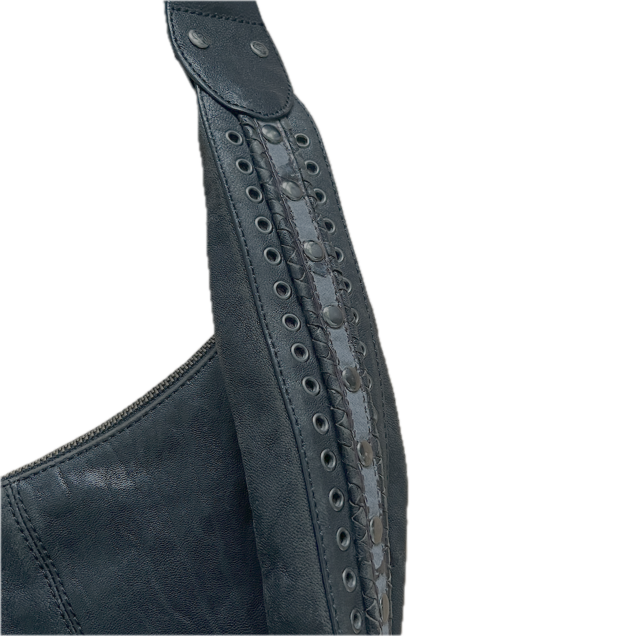 Schwarze mittelgroße Tasche mit eleganten Seitendetails