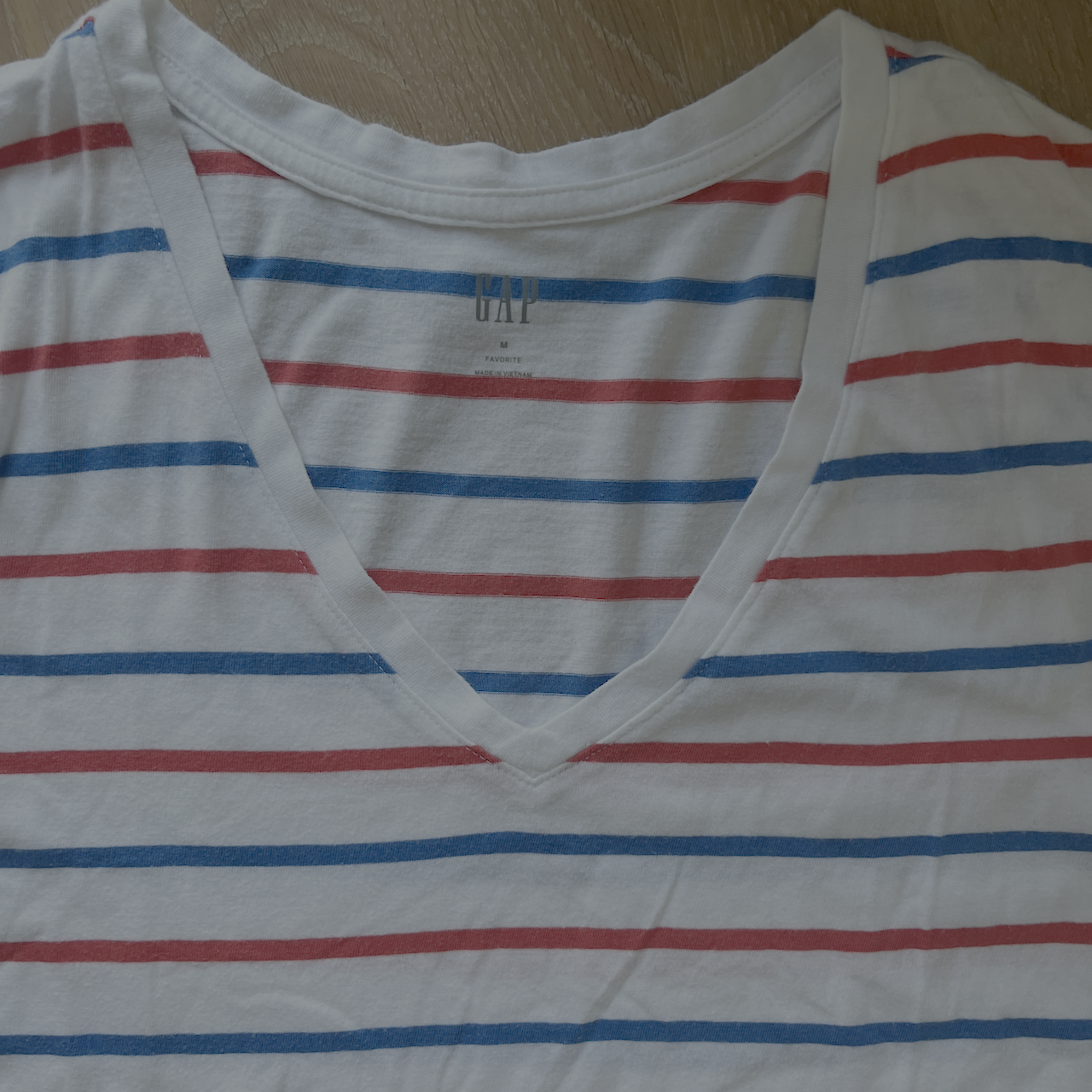 T-Shirt gestreift Rot-Blau Gap - M