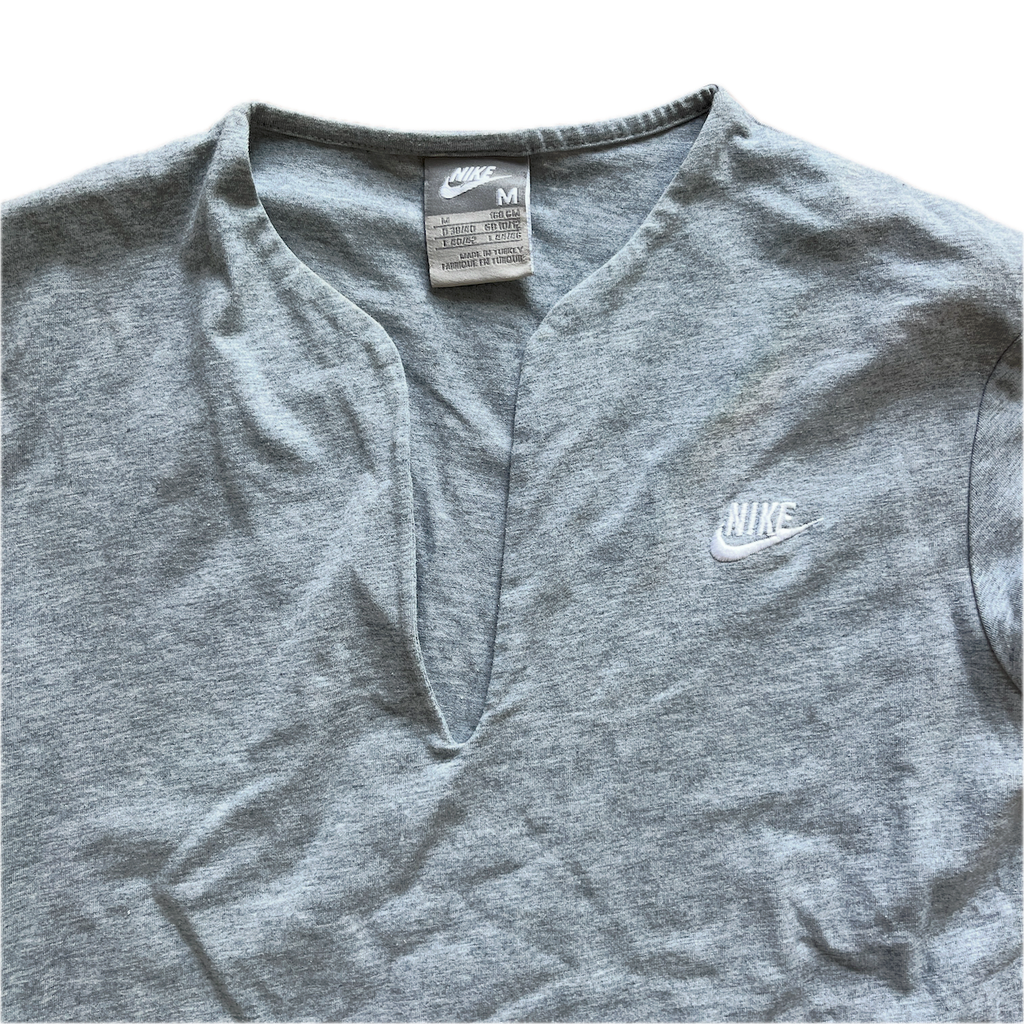 Nike Top mit Ausschnitt - M/S